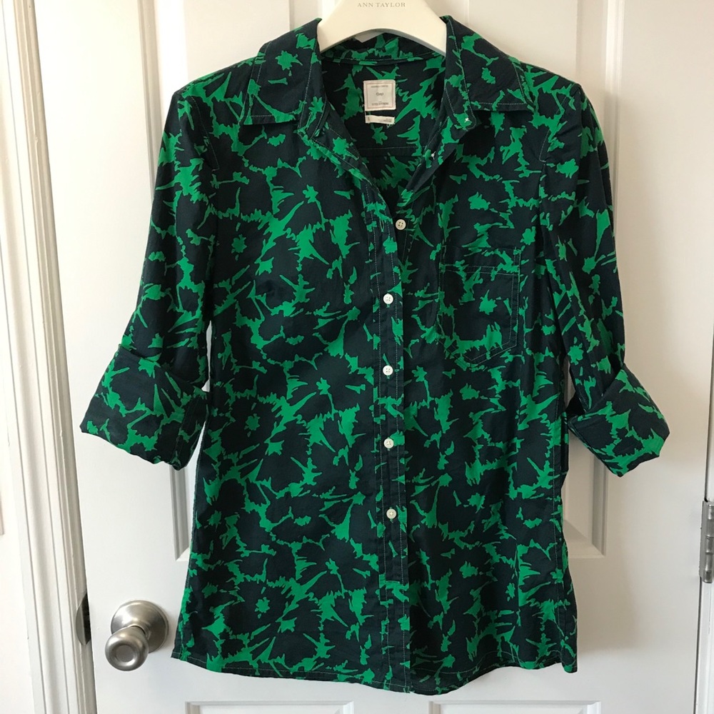 GAP tailored button-down, EUC